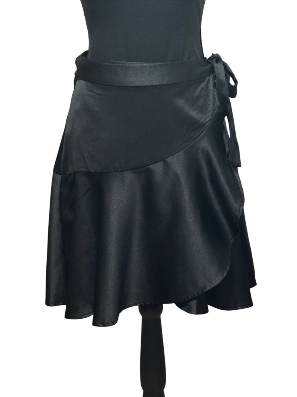 Entro. Black Satin Ruffle Wrap Skirt. NWT